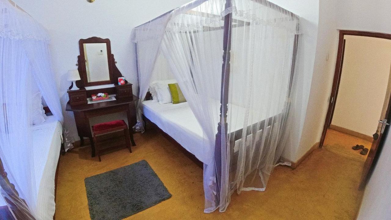 Fort Dew Guest House Galle Dış mekan fotoğraf